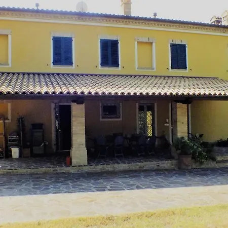 Esclusiva Vicino La Riviera Del Conero * أوزيمو
